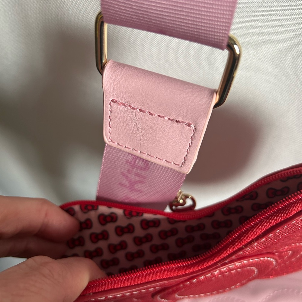 Danielle Nicole Nwot Pink Hello Kitty Crossbody B… - image 3